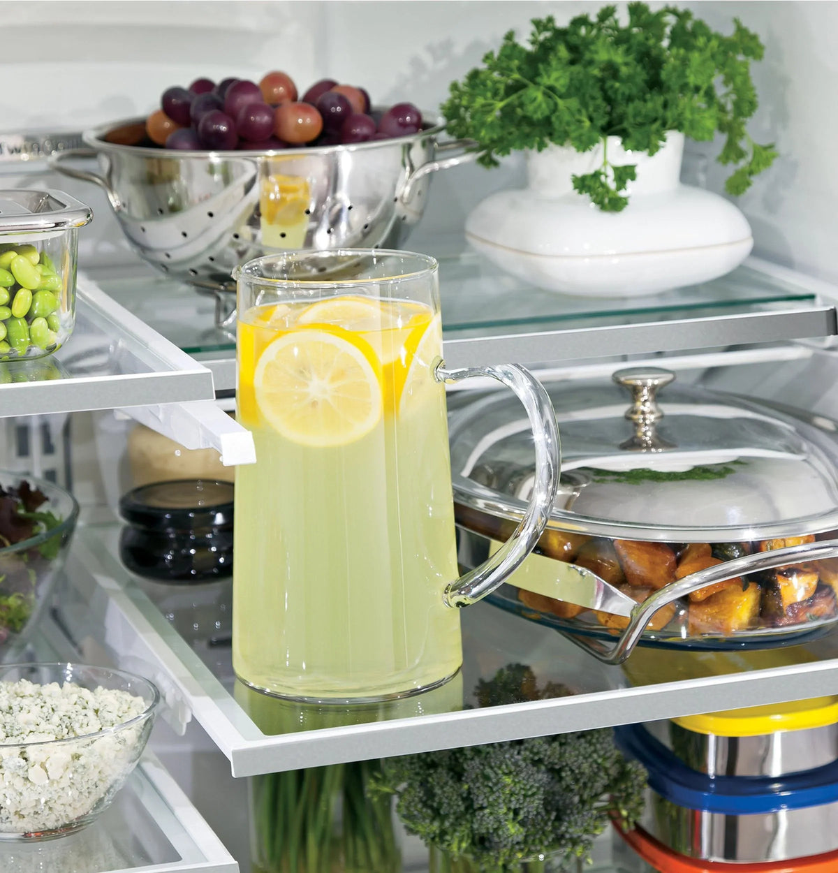 GE Profile™ Series ENERGY STAR® 27.7 Cu. Ft. Fingerprint Resistant French-Door Refrigerator with Hands-Free AutoFill - image 10