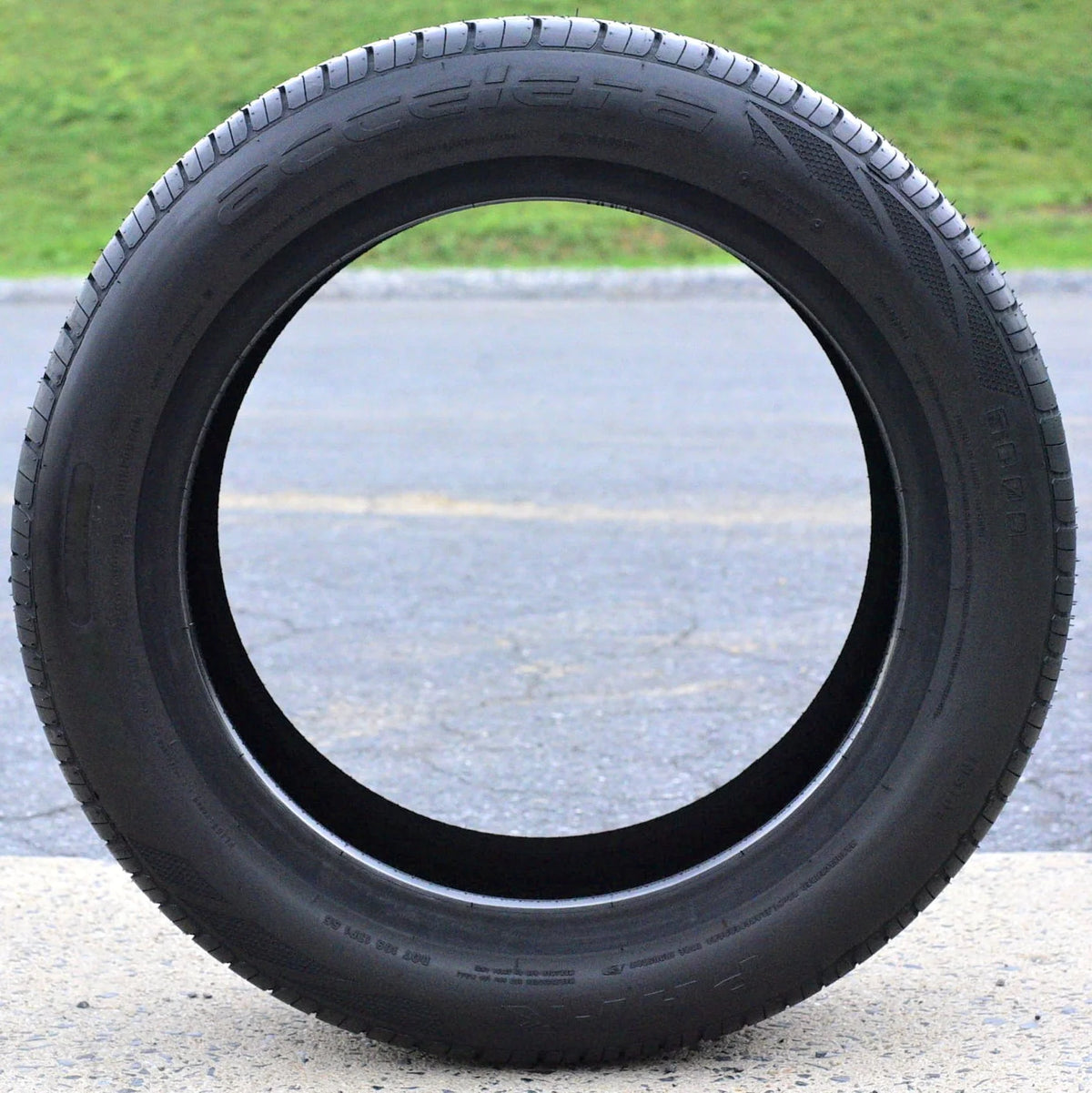 A pair of 2(2) 225/40R20 101W XL AS A/S performance tires - image 7