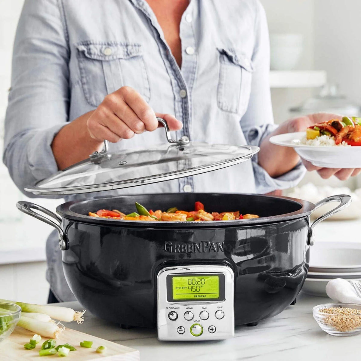 GreenPan Elite 6-Quart Essential Smart Skillet / Black - image 9