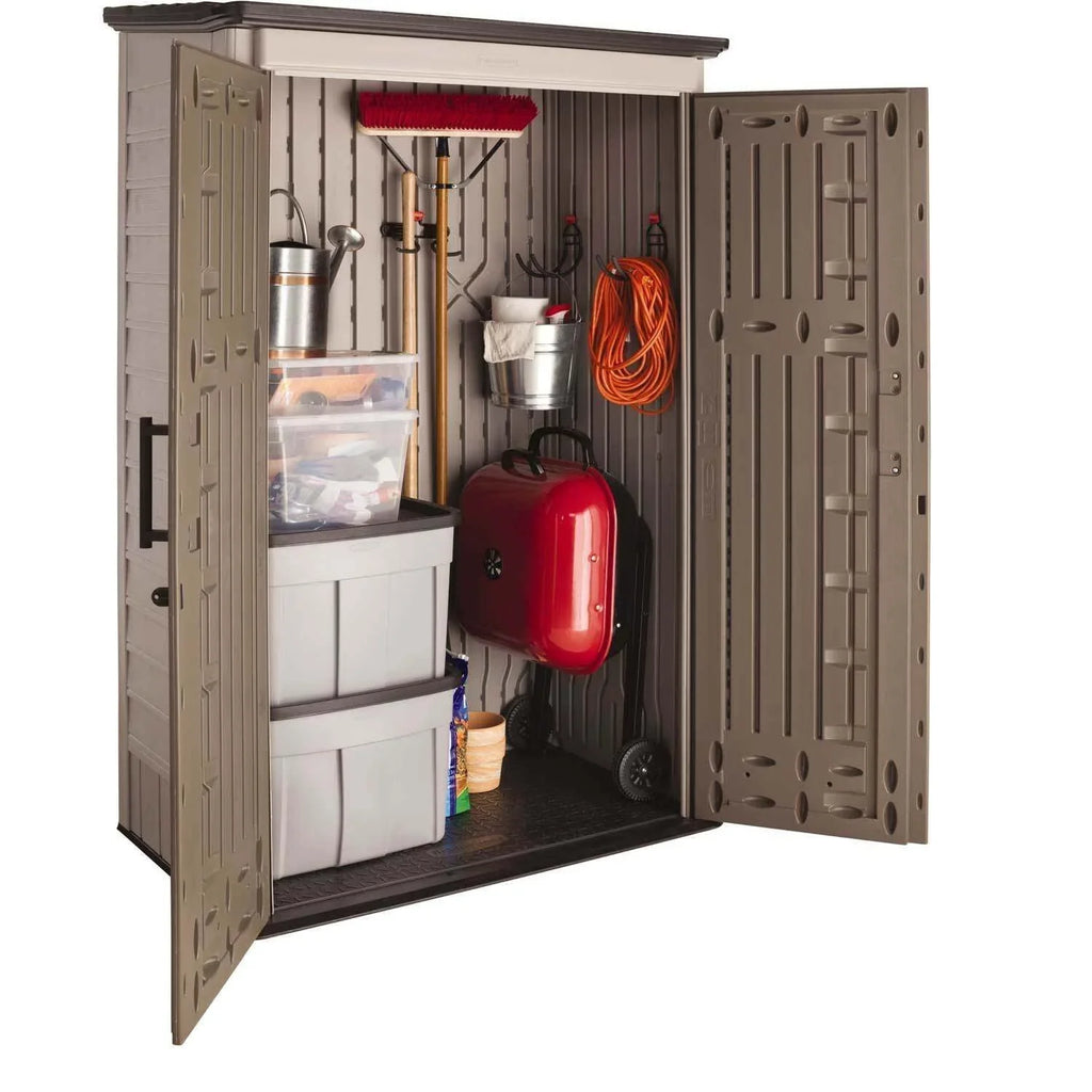 Rubbermaid garden shed, model 2025, 52 cubic feet (approx. 1.47 m3), weatherproof, lockable doors - image 2