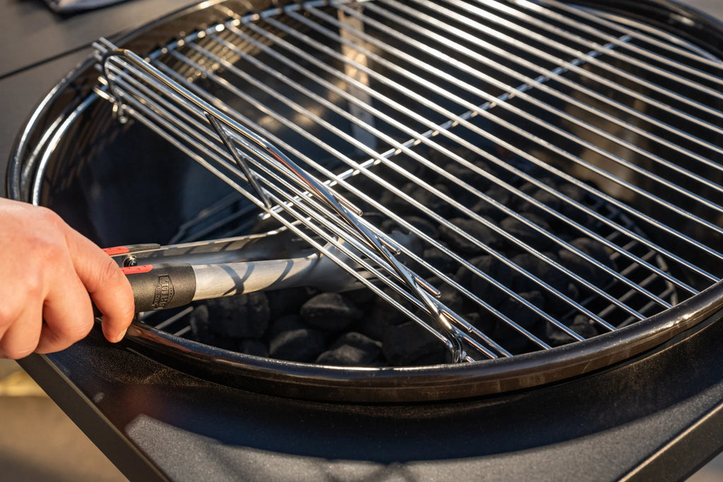 Expert Grill Kettle Cart with Pizza Accessories and Warming Rack - image 39