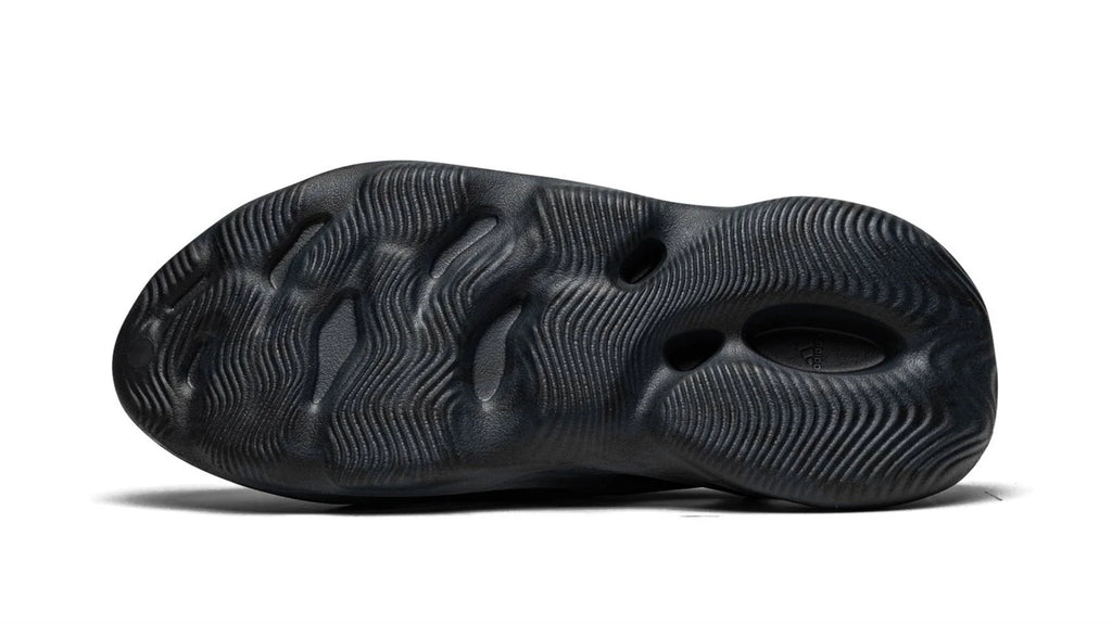 YEEZY FOAM RUNNER "Mineral Blue" - image 5