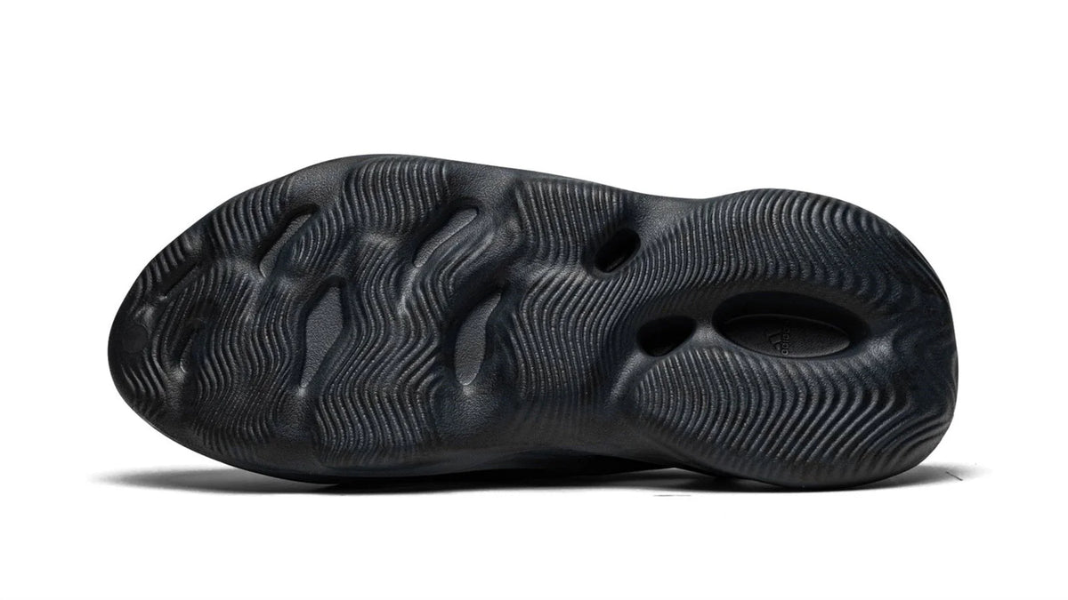 YEEZY FOAM RUNNER "Mineral Blue" - image 5