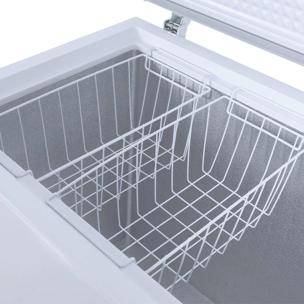 Avanti CF10F0W 10 Cu. Ft. White Chest Freezer - image 4
