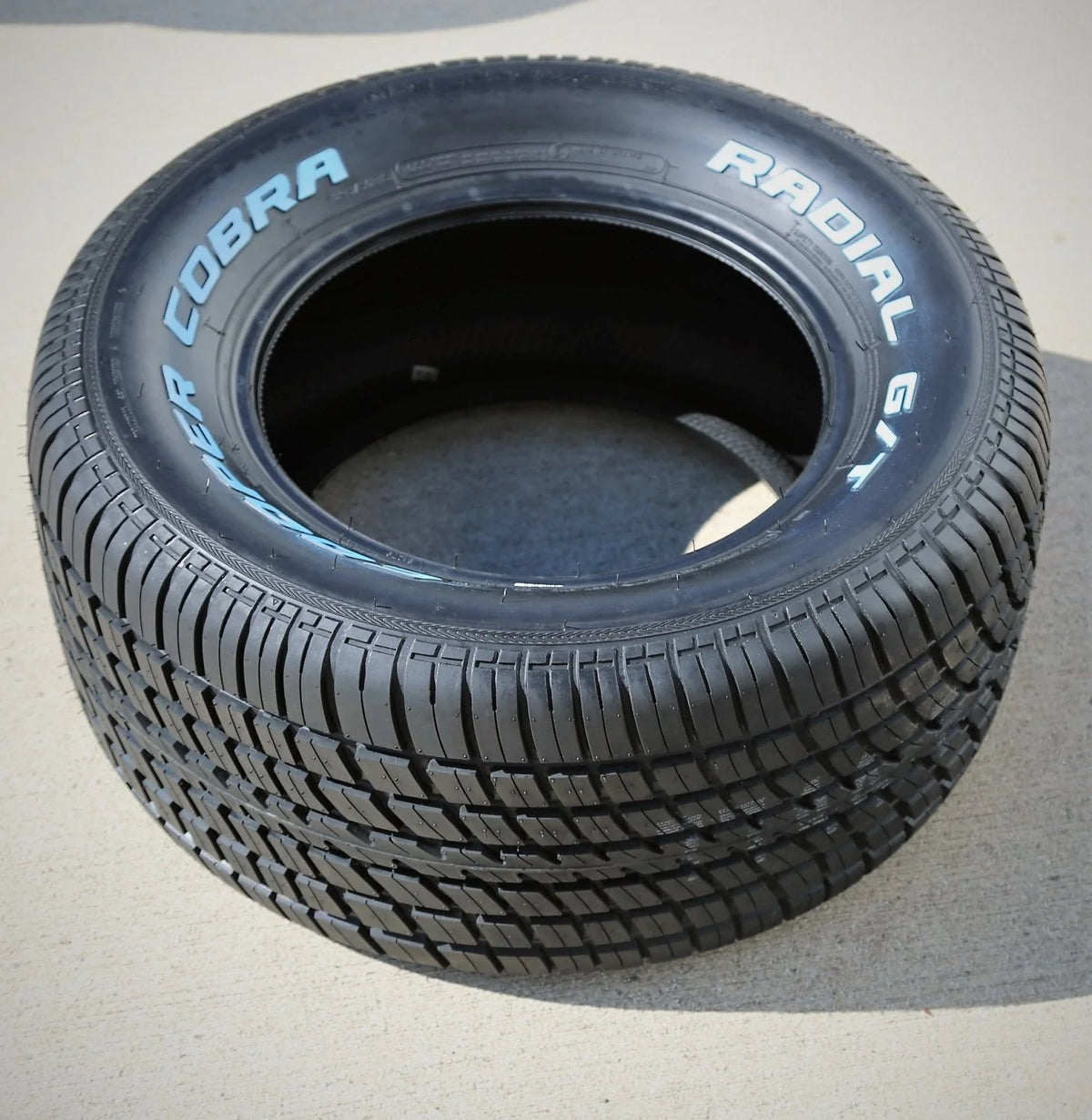 2025 Tire Cooper Cobra Radial G/T 295/50R15 105S A/S All Season - image 2