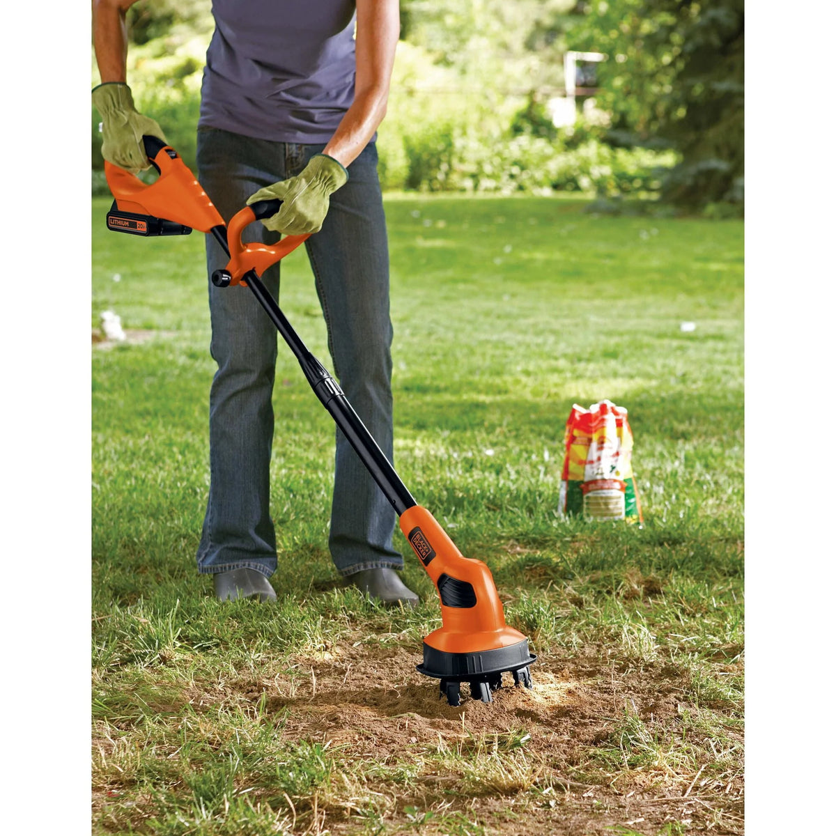 Black+Decker Lgc120 - 20V Max Lithium Garden Cultivator - image 14