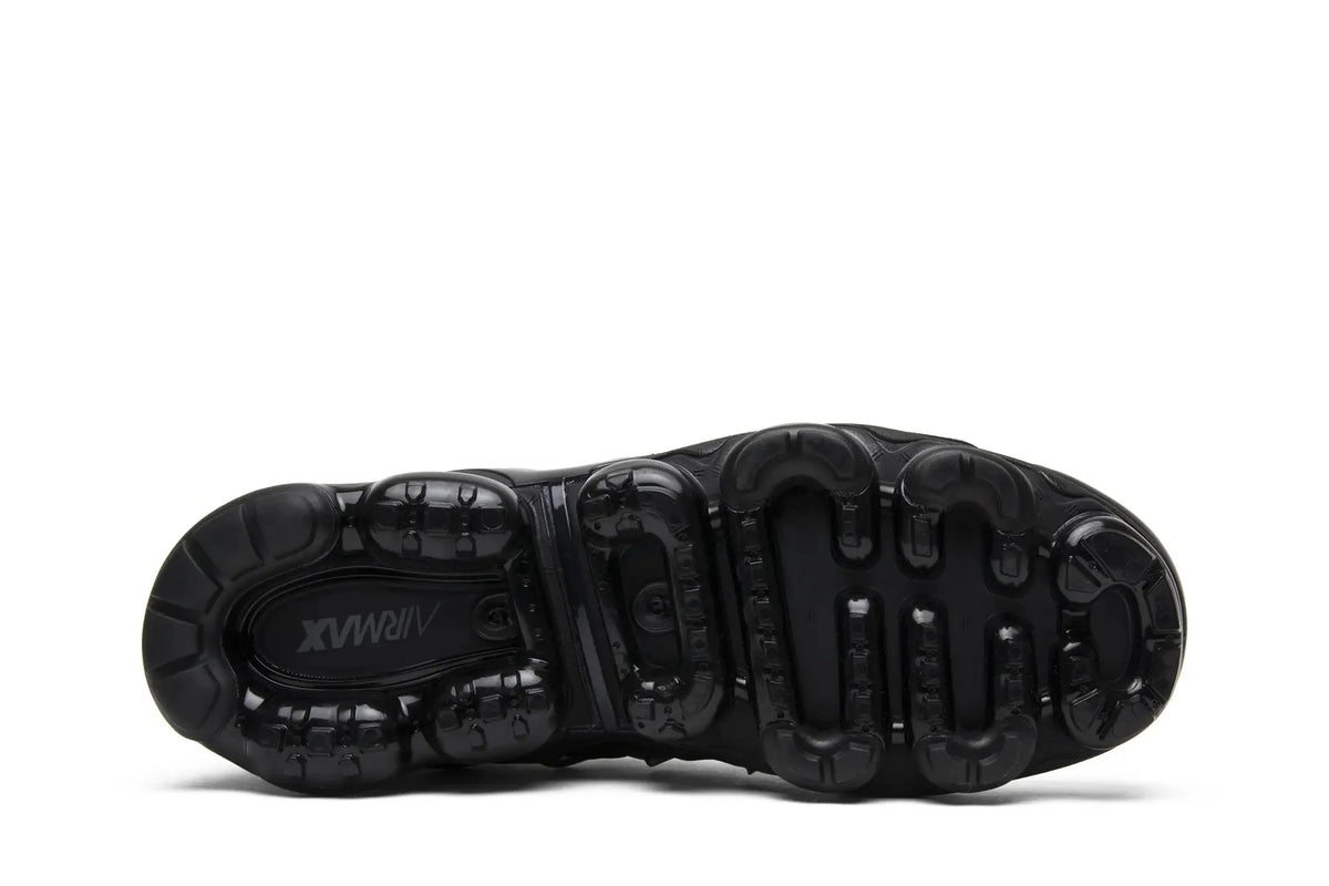 Air VaporMax Plus 'Triple Black' - image 4
