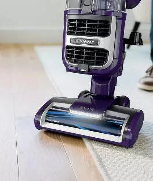 Shark ZD201 Lift - Away Upright Vacuum with Powerfin Roller - NEW IN Box! - image 2
