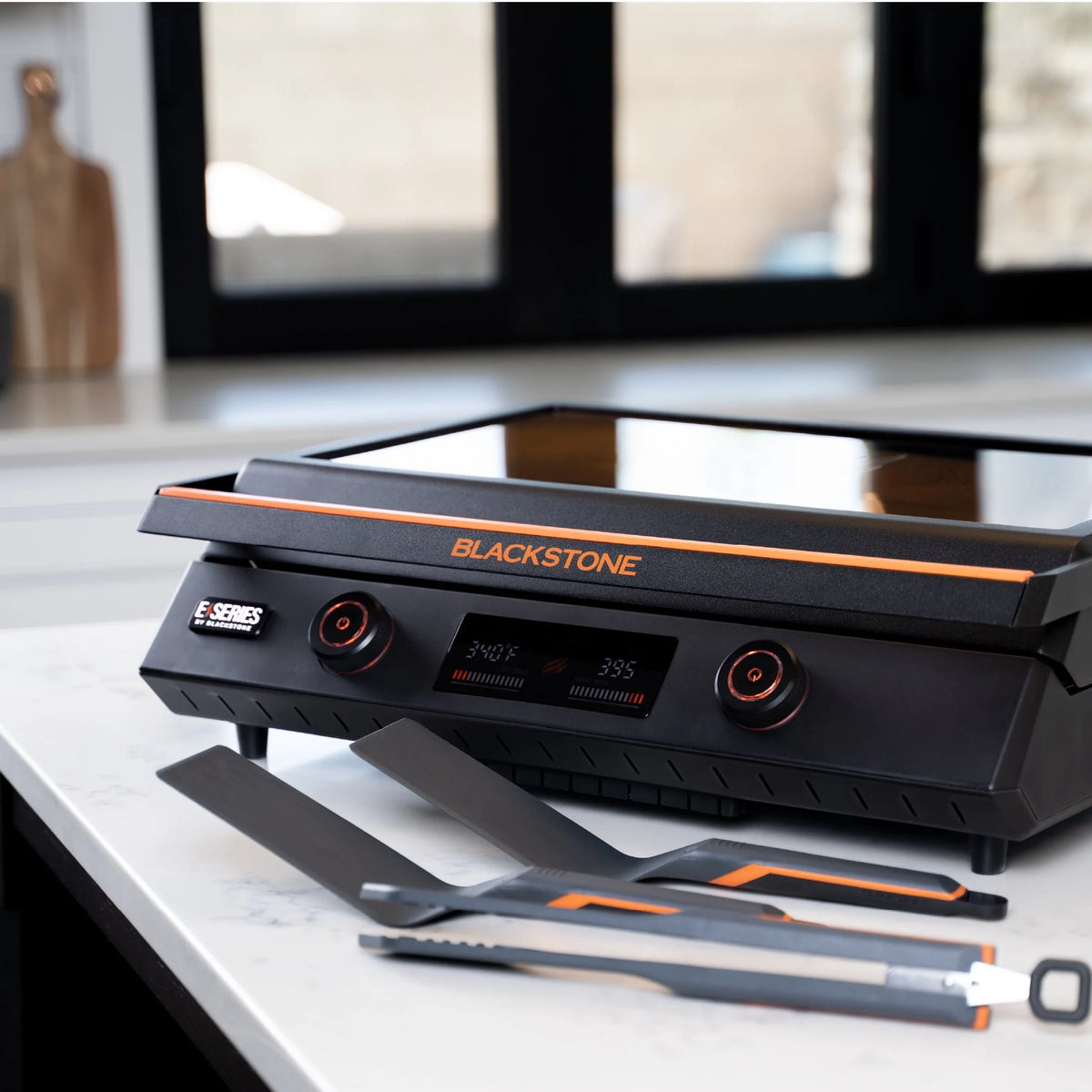 Blackstone E - Series 2 - Burner 22" Electric Tabletop Griddle with Prep Cart - image 11