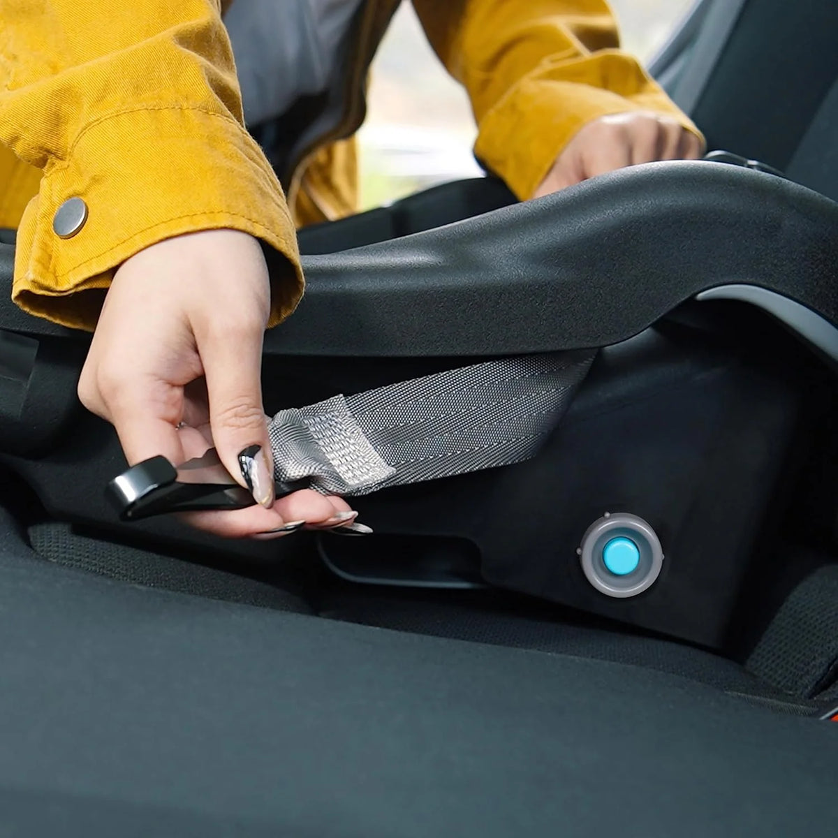 Passport Switch 6-In-1 Stroller Travel System - image 18