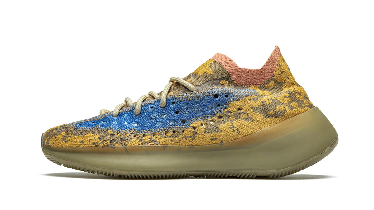 YEEZY BOOST 380 REFLECTIVE "Blue Oat" - image 2