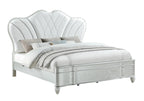Eros King 4PC Bedroom Set with Manufactured Wood & Tufted Detailing in Silver - image 2