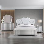 Eros King 4PC Bedroom Set with Manufactured Wood & Tufted Detailing in Silver - image 1