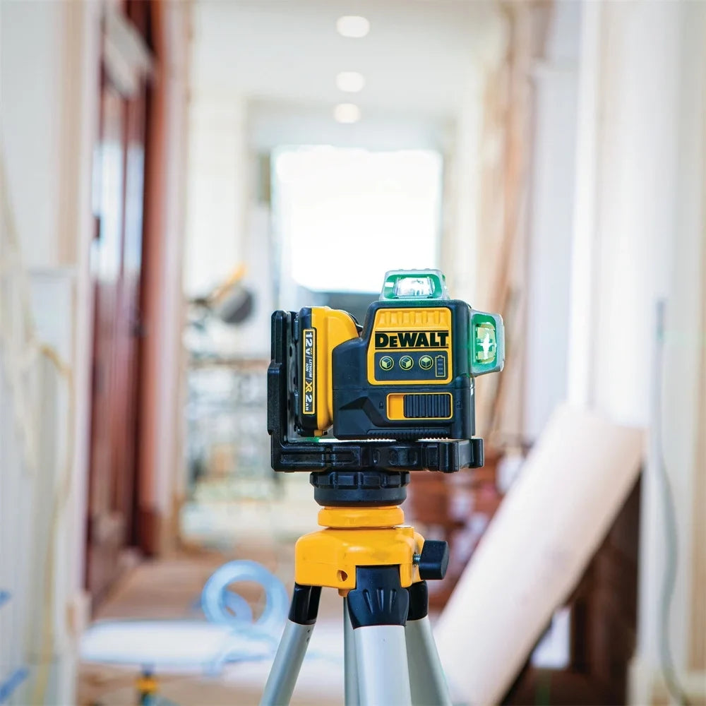 DeWalt 12V MAX Cordless Green Line Laser 3 x 360 Professional Laser Level - image 15